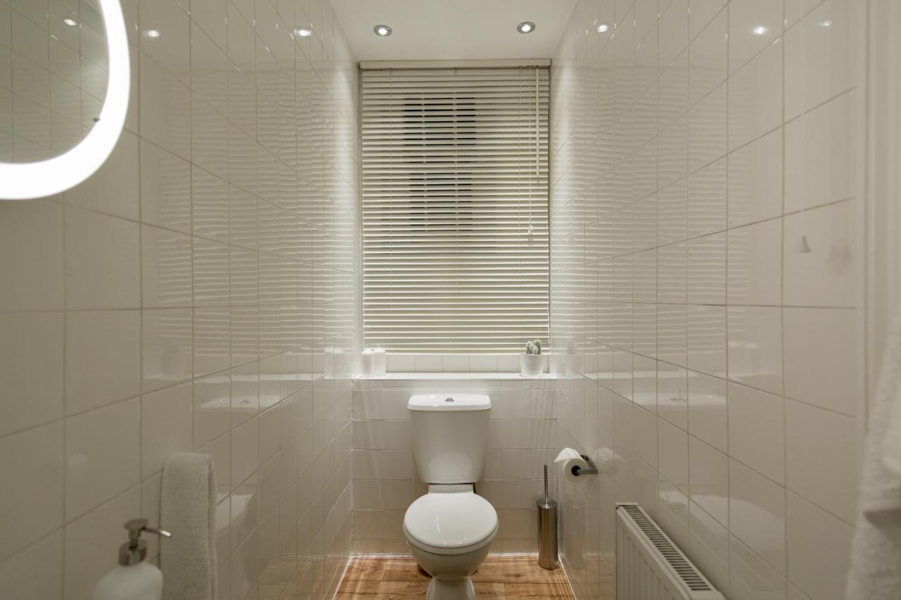 St. Lukes View, Shoreditch, By The Design Traveller Londra Esterno foto
