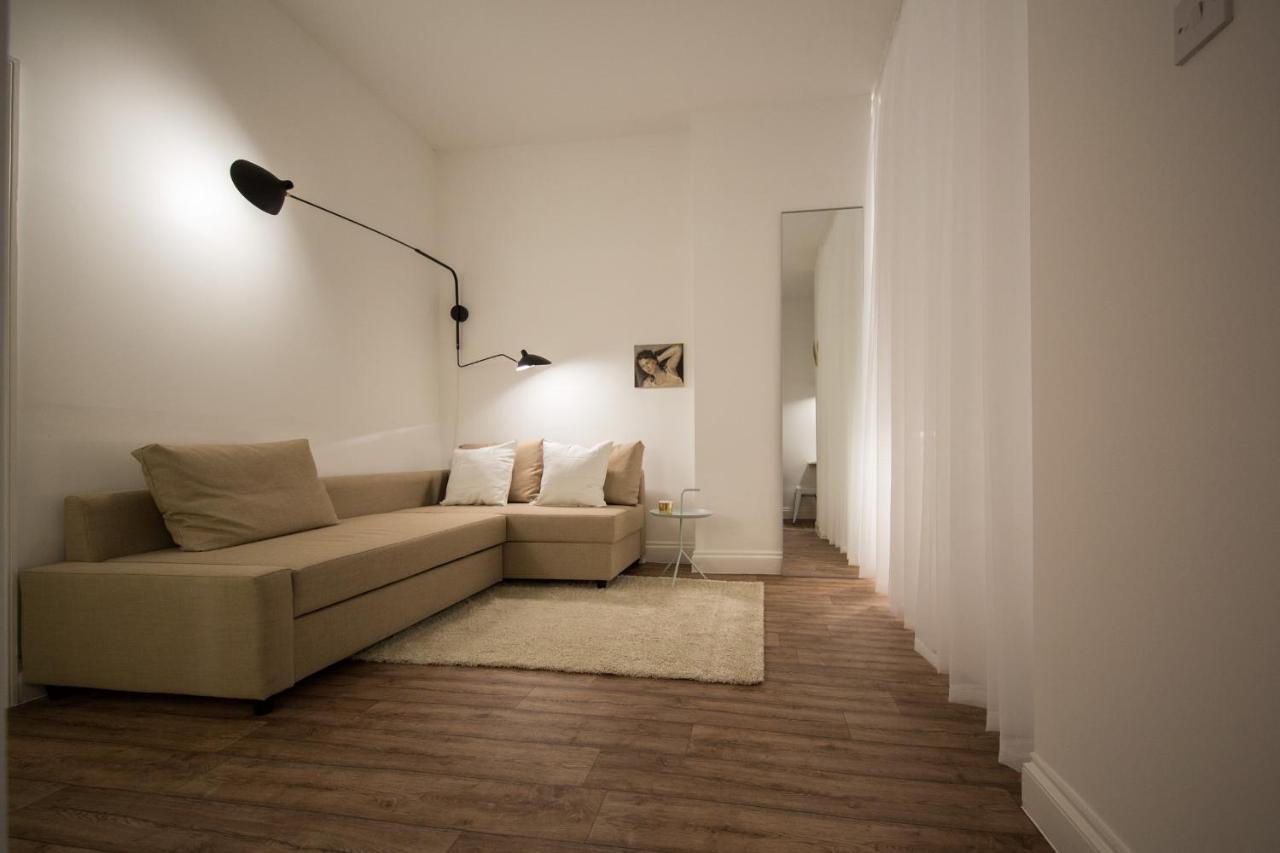 St. Lukes View, Shoreditch, By The Design Traveller Londra Esterno foto