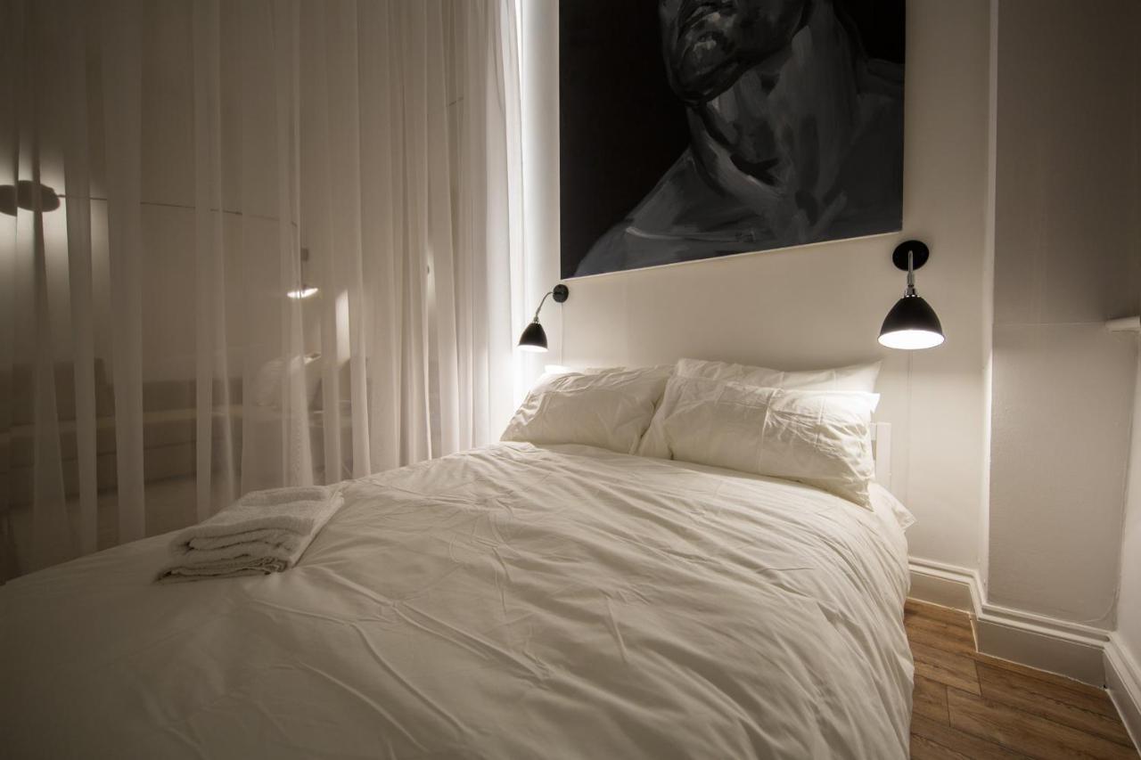 St. Lukes View, Shoreditch, By The Design Traveller Londra Esterno foto