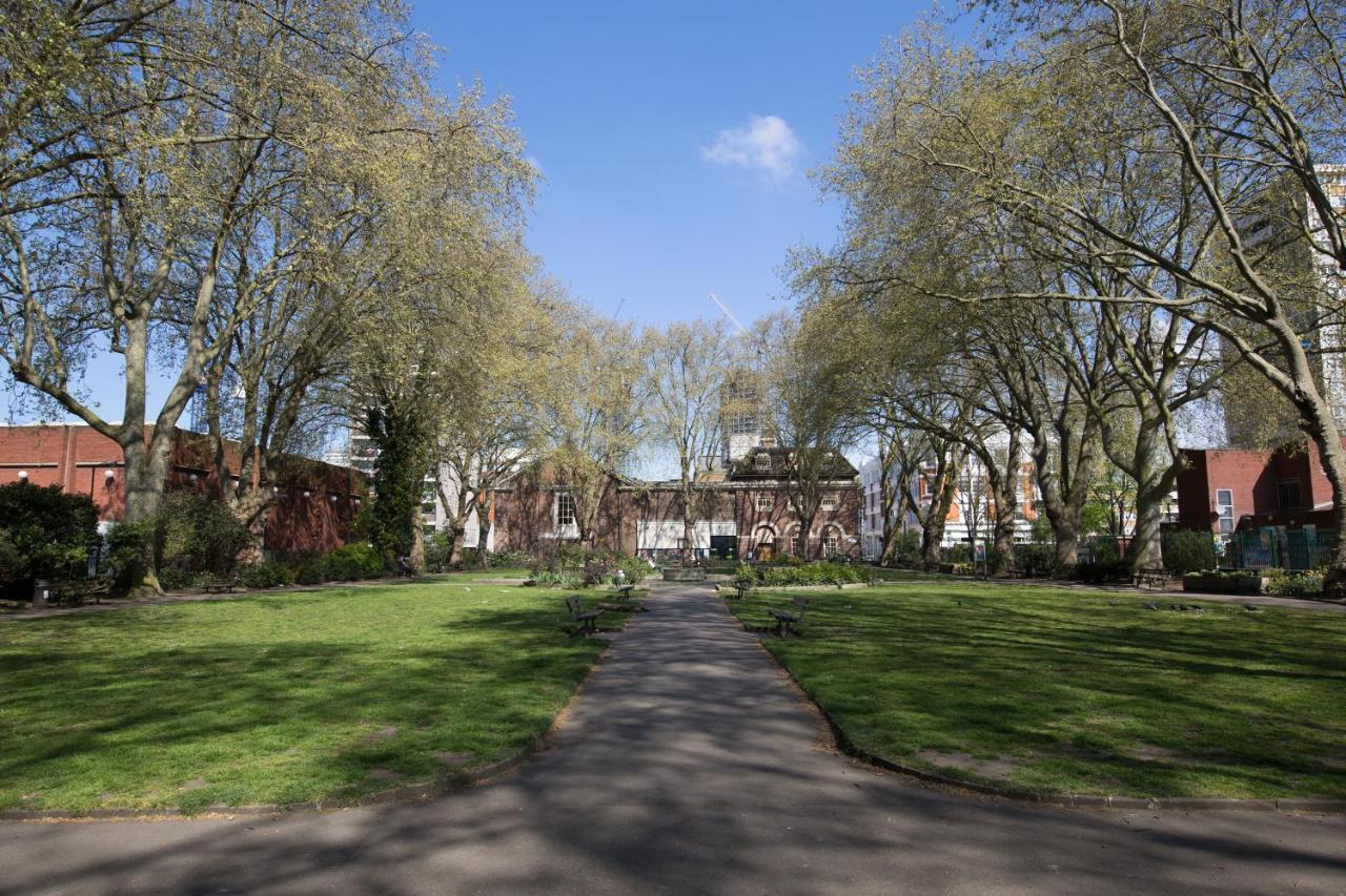 St. Lukes View, Shoreditch, By The Design Traveller Londra Esterno foto